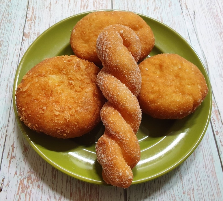 유정아수제도너츠 이미지