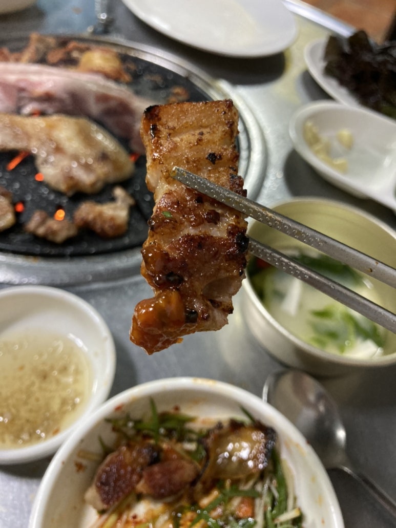 나랑삼겹살먹을래 이미지