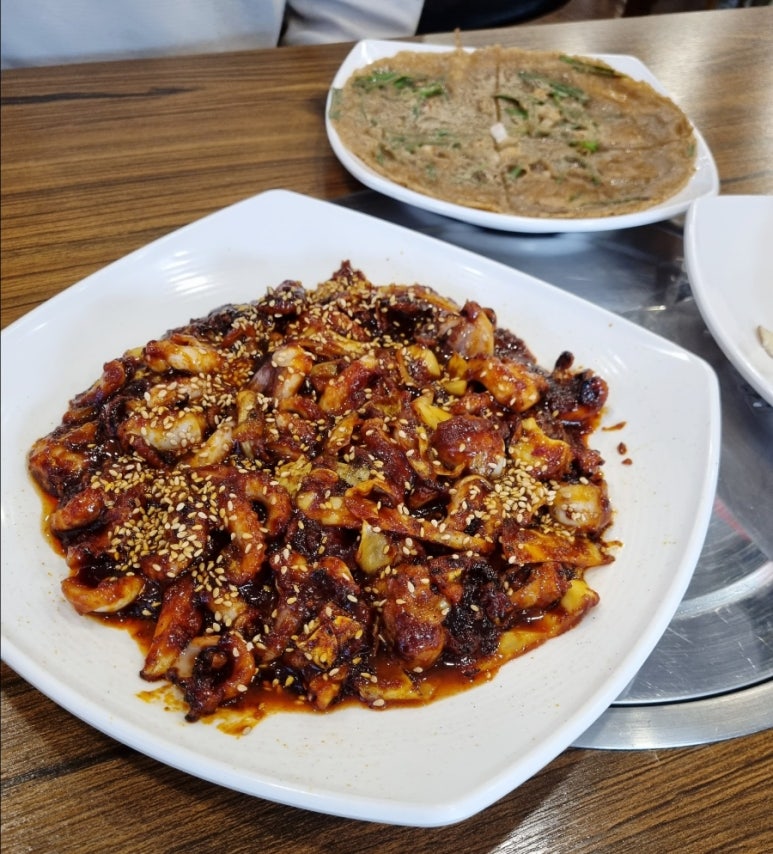 유천냉면;직화쭈꾸미용궁 이미지