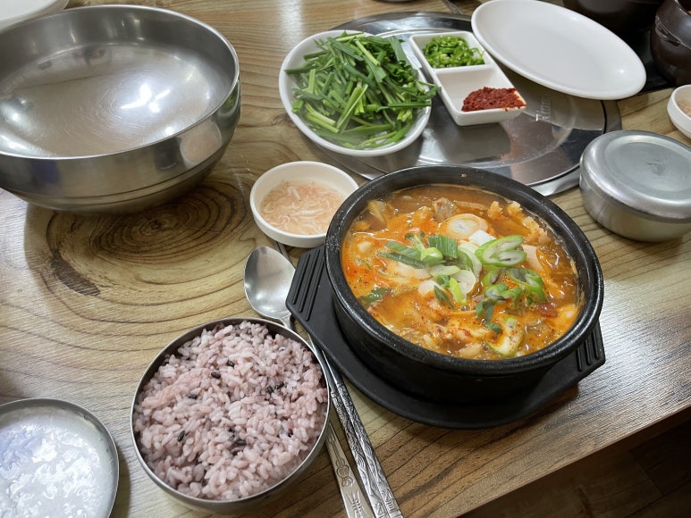 봄;그리고달춘월 이미지