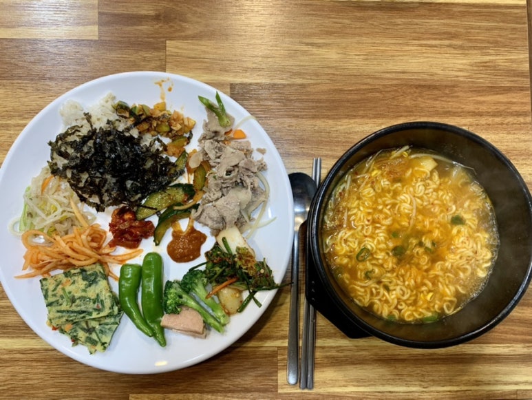본토청정콩나물국밥 이미지