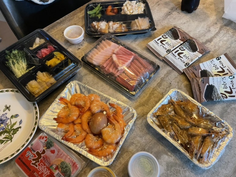 파닥파닥회참치 이미지