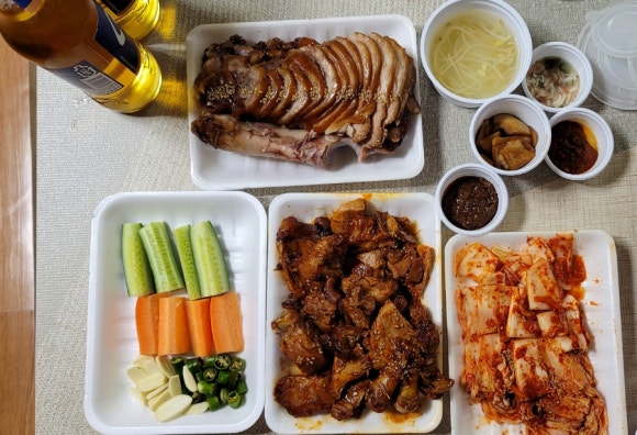 황철족발 이미지