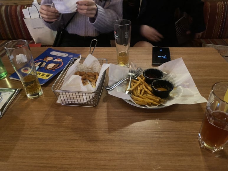 친구야잔비어 이미지