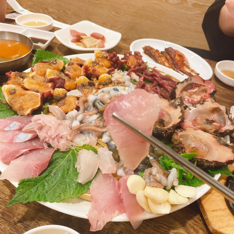 사라있네해물포차 이미지
