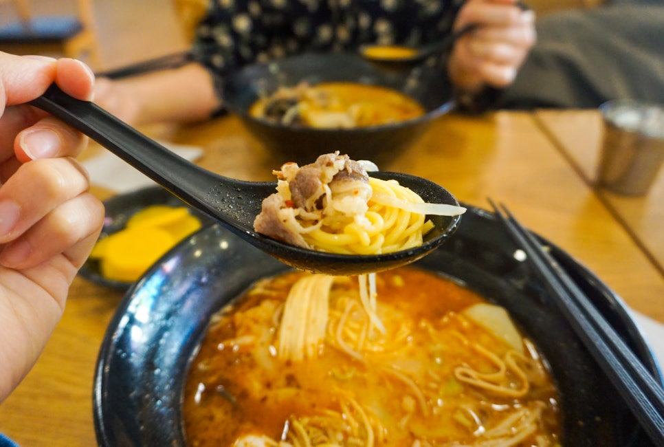 맛있다고 울지 마라탕 이미지