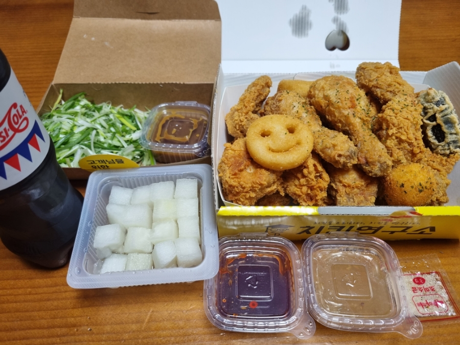 치킨과피자연구소 이미지