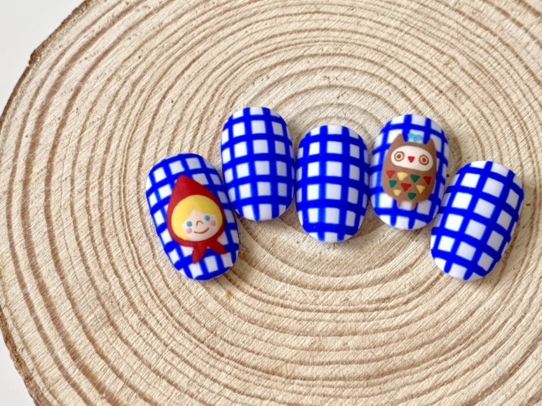 빨강부엉이 이미지