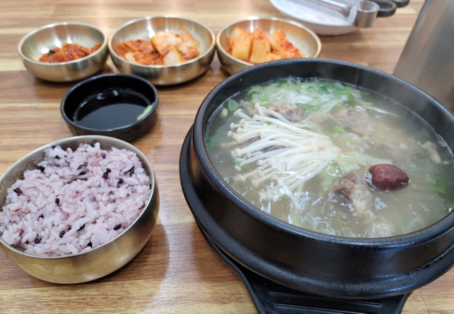몸뜻갈비탕 이미지