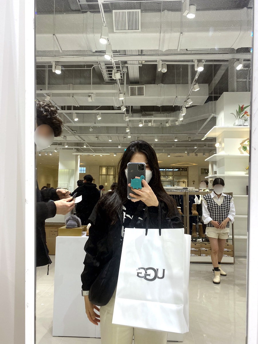 롯데부산UGG 이미지