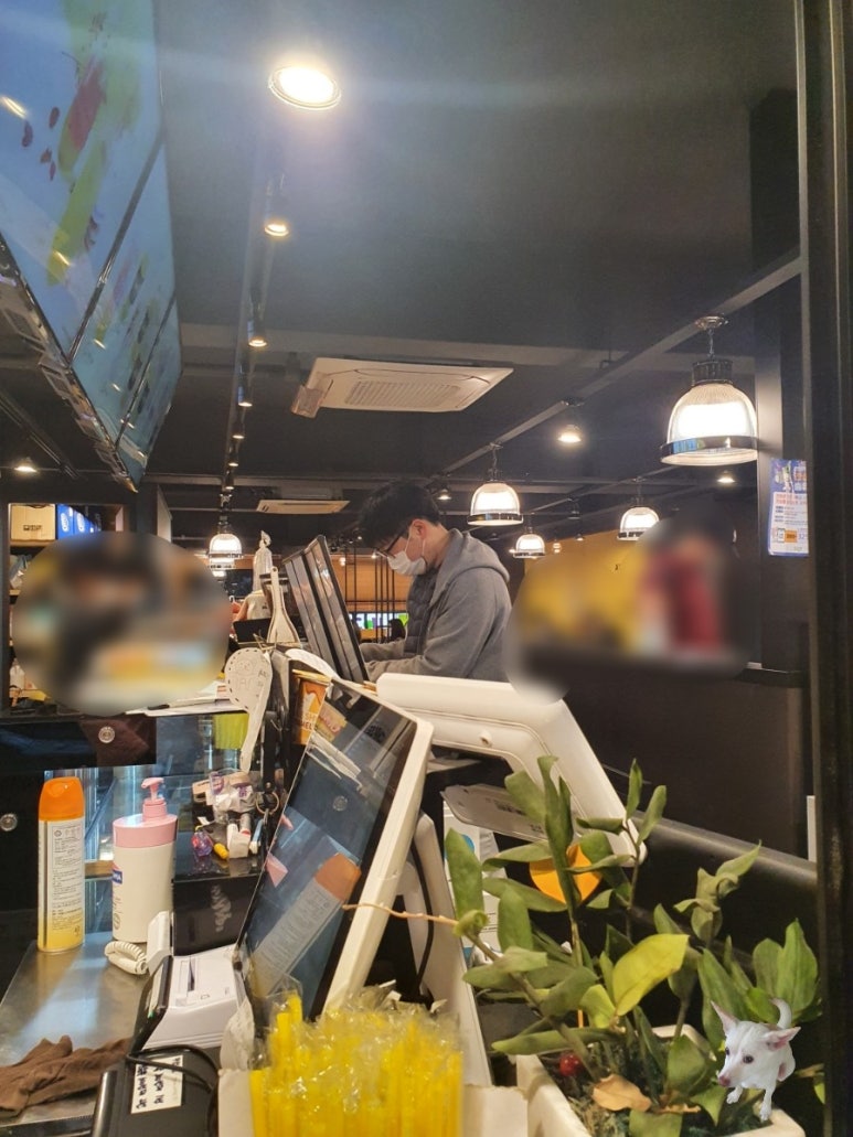 컴포즈 충북대점 이미지