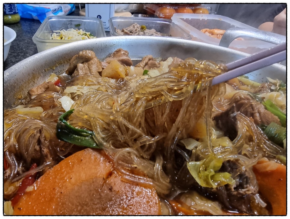 전통안동찜닭 이미지