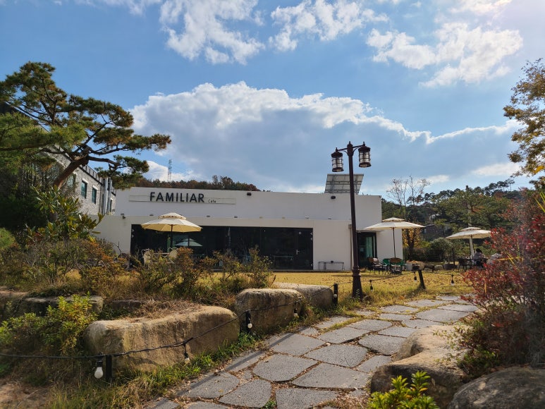 패밀리어카페 이미지