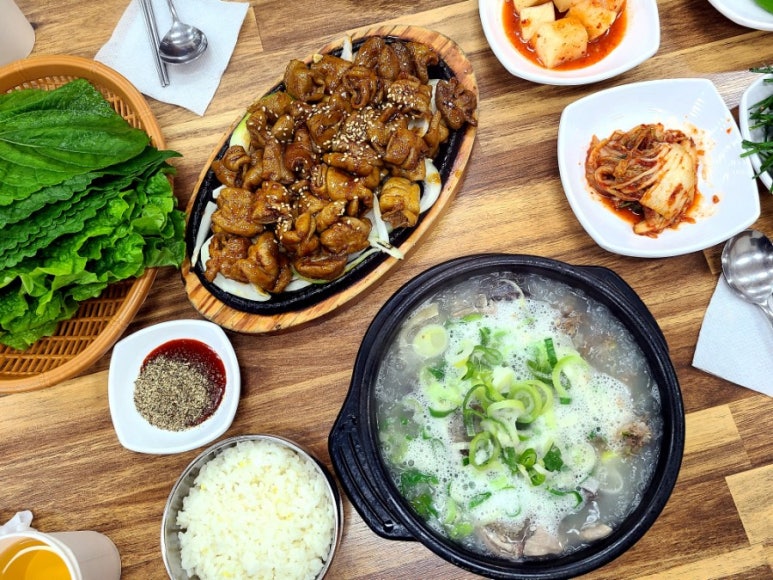 남도국밥곱창구이 이미지