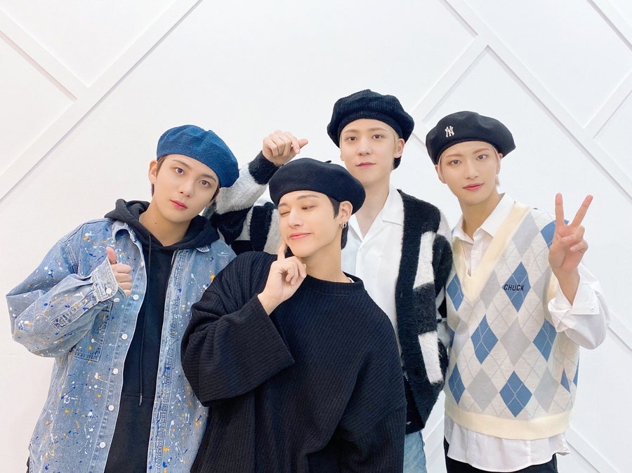 성화패션 이미지