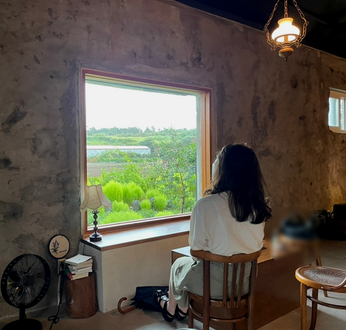 미드나잇코티지 이미지