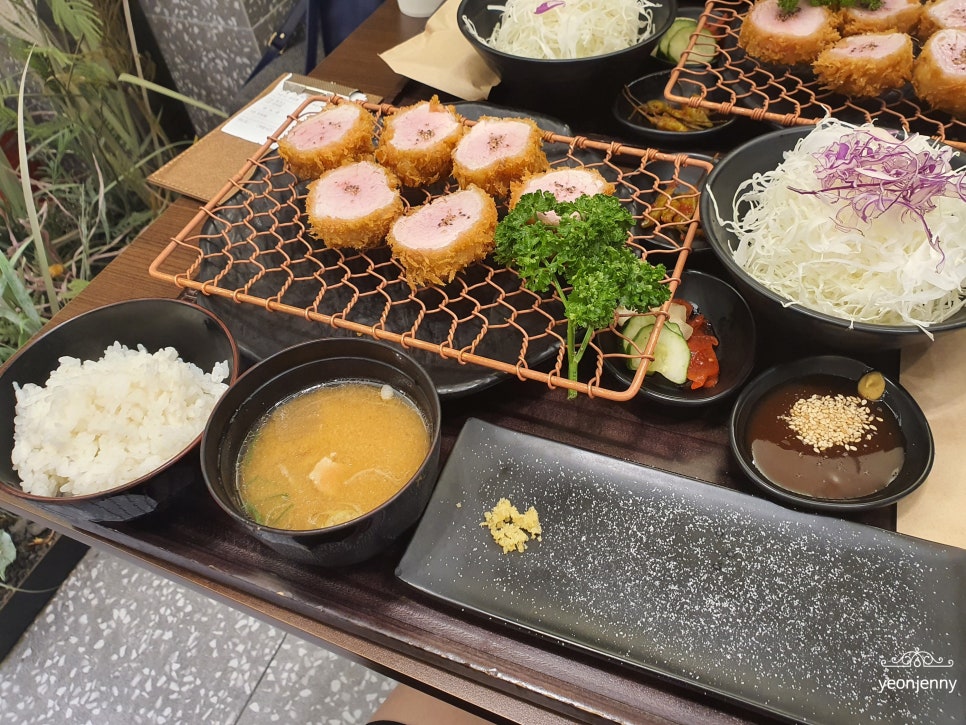 정돈현대백화점 이미지