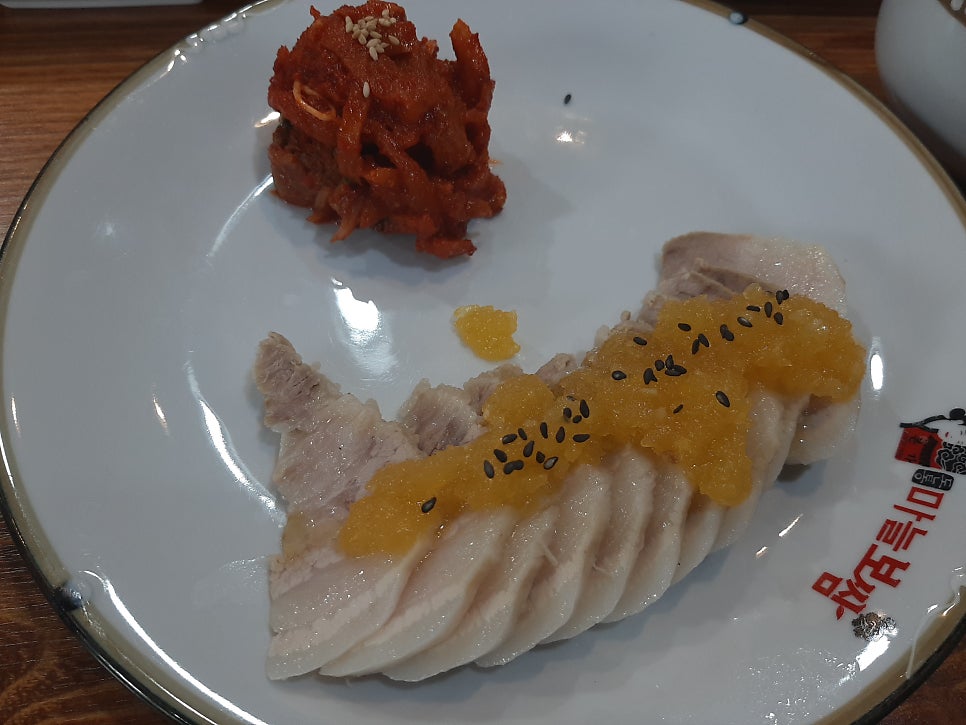 돈통마늘보쌈장기 이미지