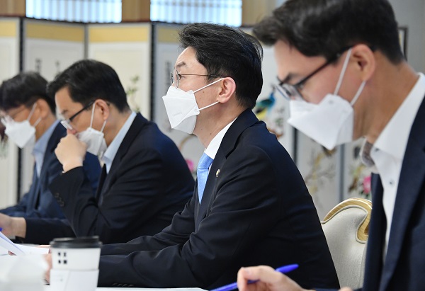 월드주유소 이미지
