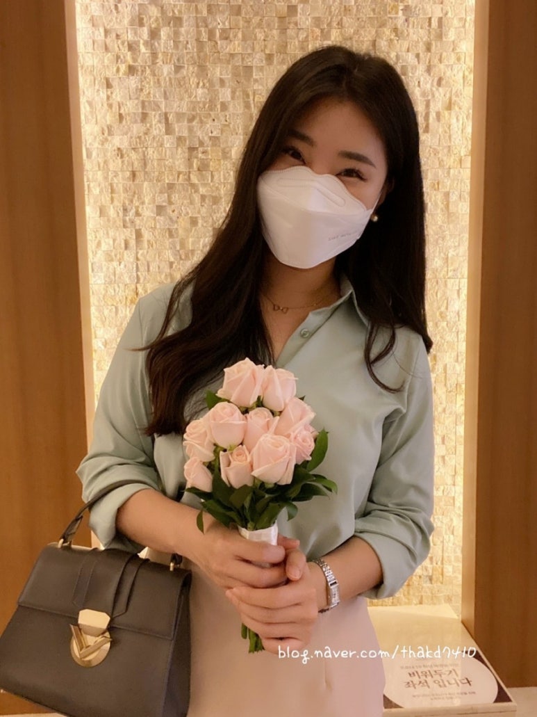 스튜디오괄호 이미지