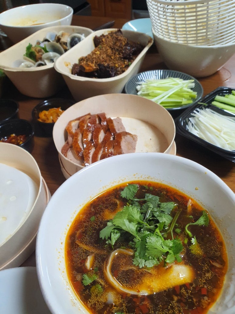 쯔란우육면 이미지