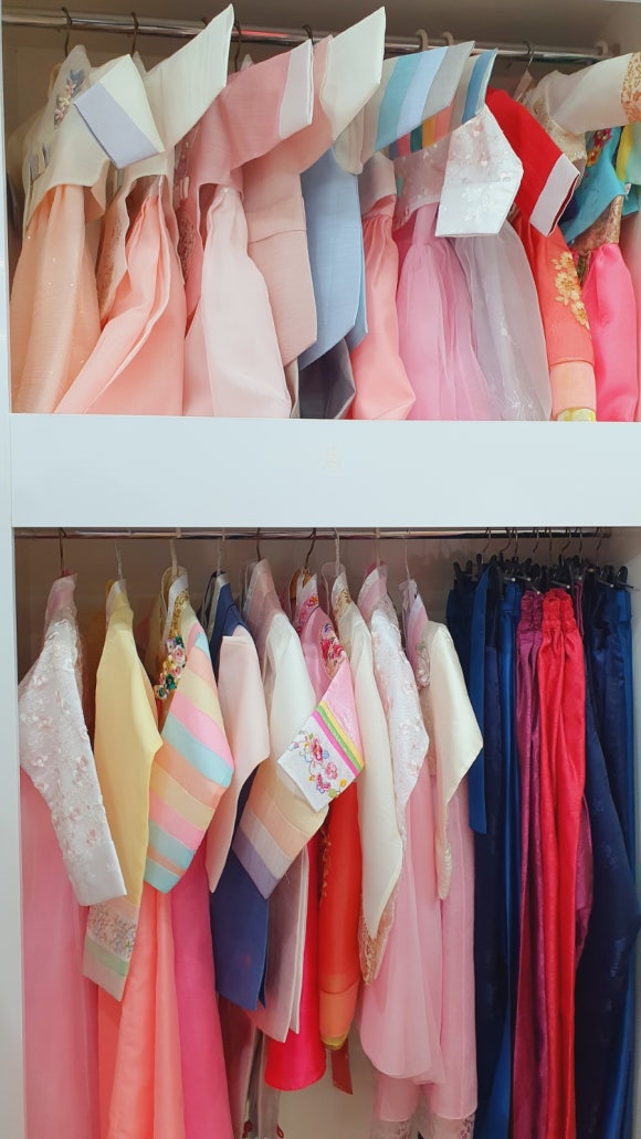 연리지한복 이미지