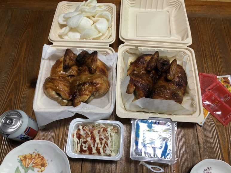 찹쌀품은 누룽지 통닭 이미지