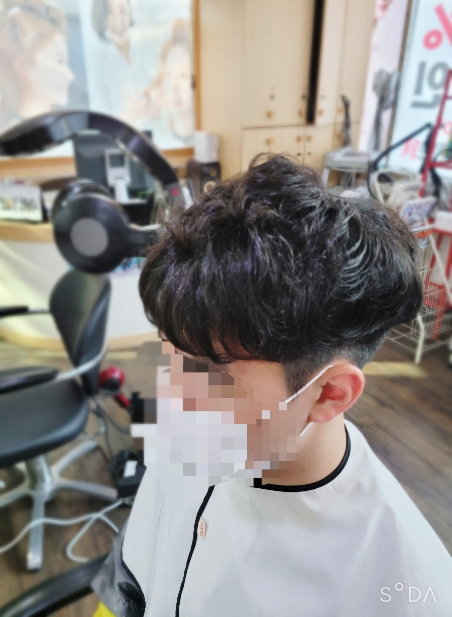 컷앤펌 미용실 이미지