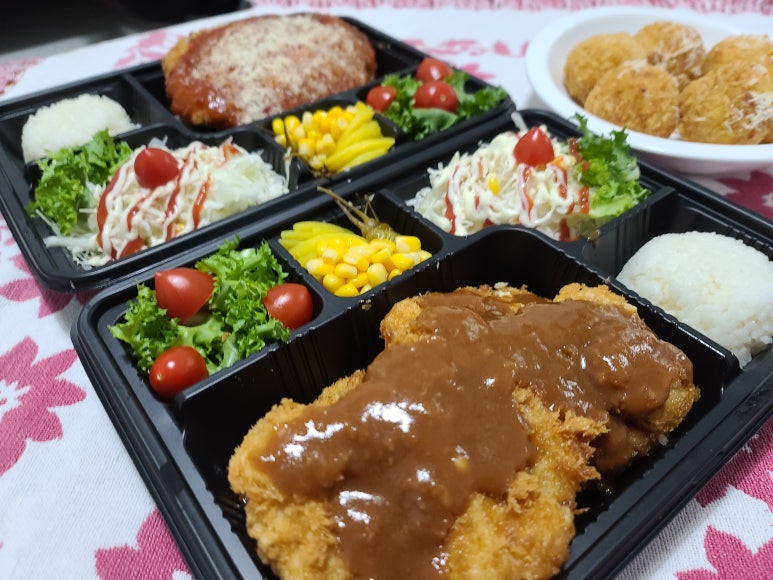 배달덮밥배달돈까스 이미지