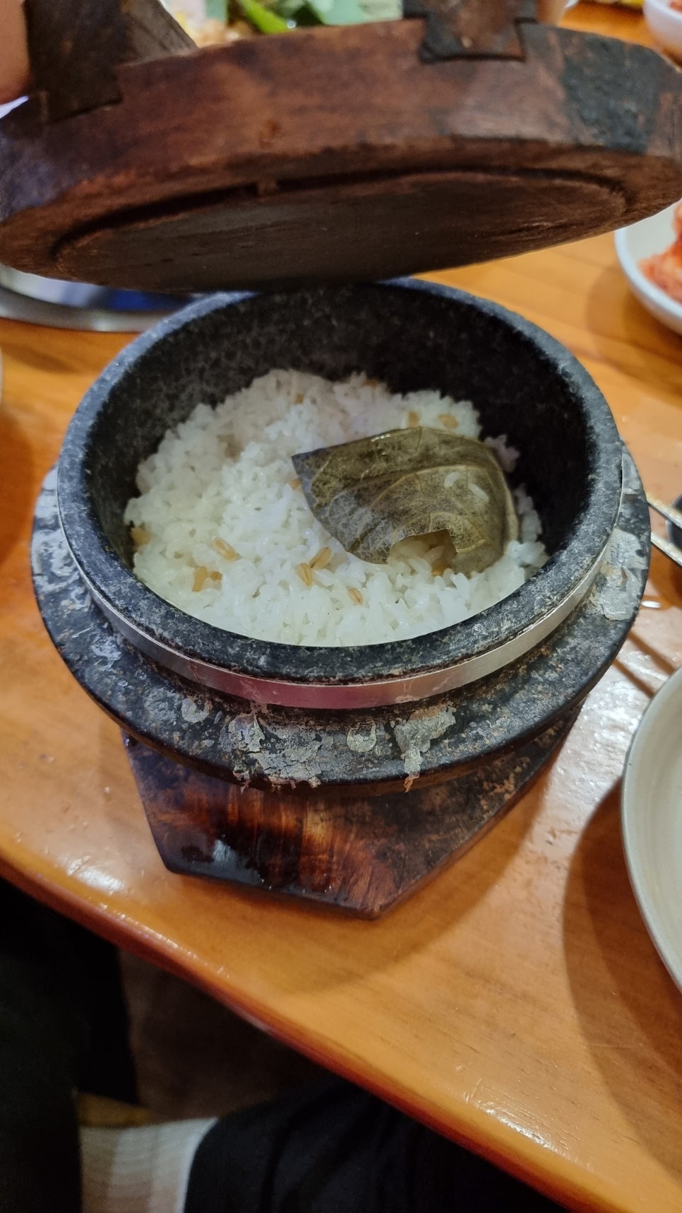 할매보쌈부대찌개 이미지