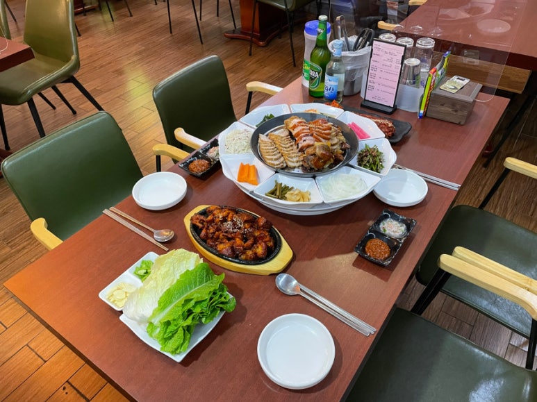 황칠족발 이미지