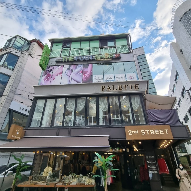 더풋샵신사가로수점 이미지