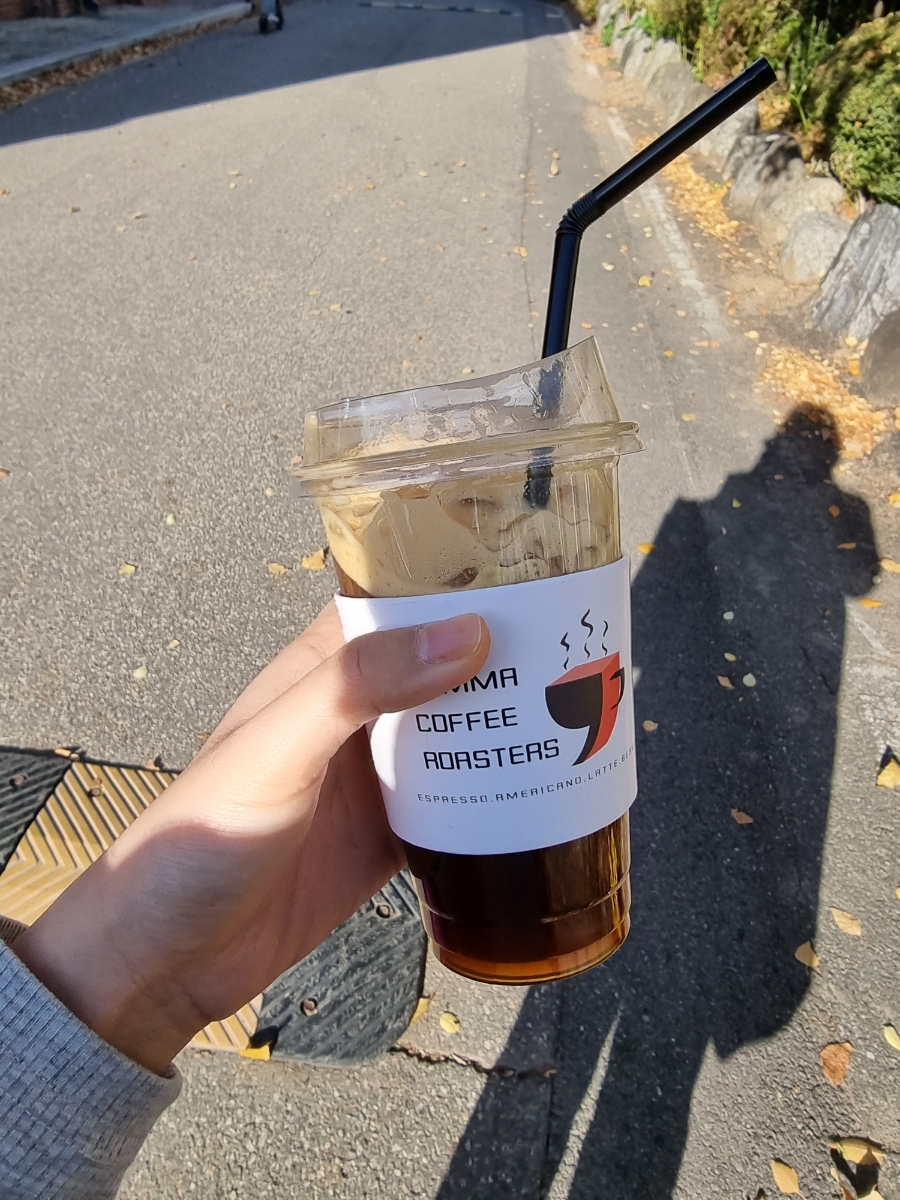 콤마커피로스터스 이미지