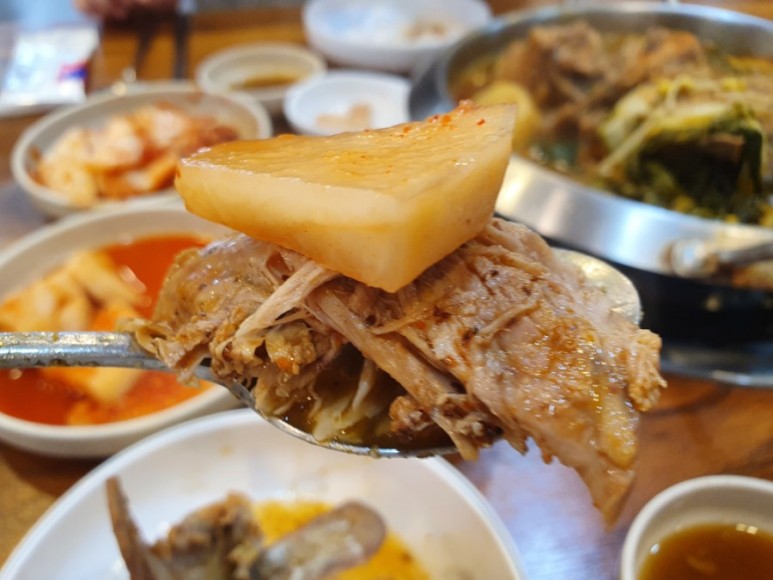 놀부네감자탕 이미지