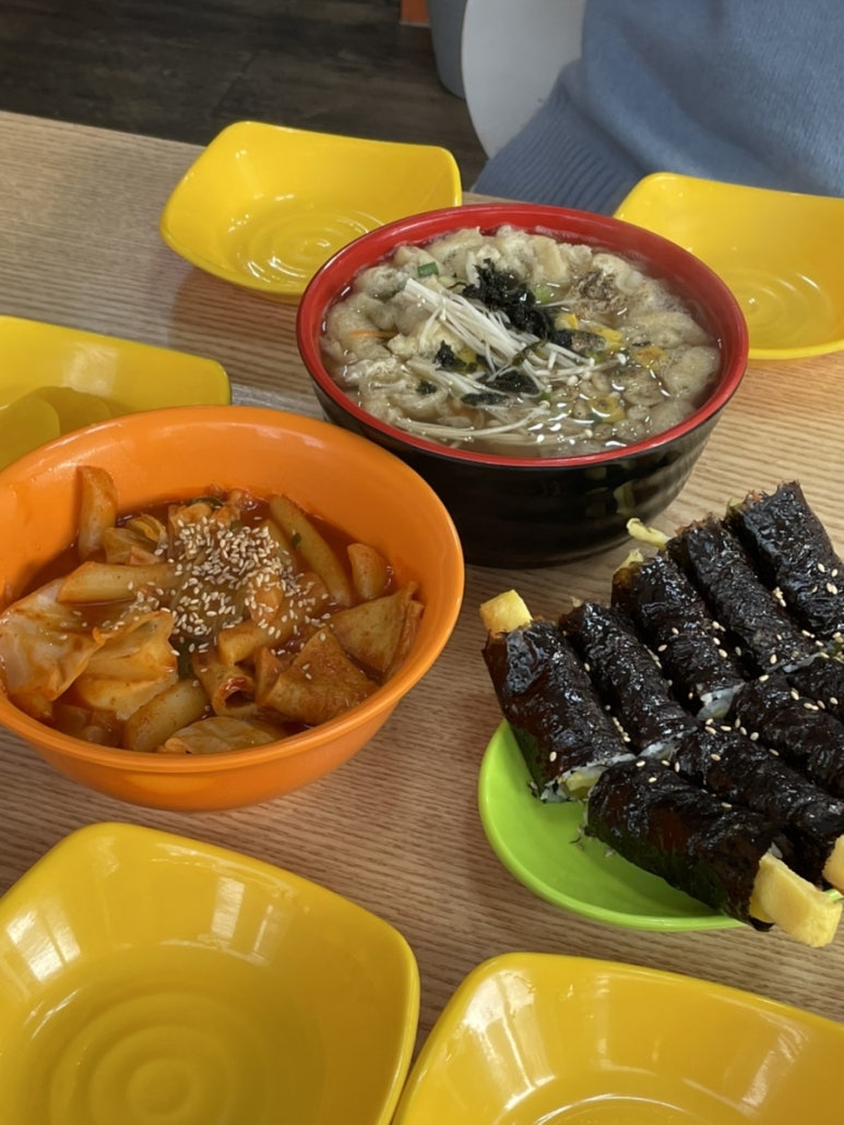 까페지뉴 이미지