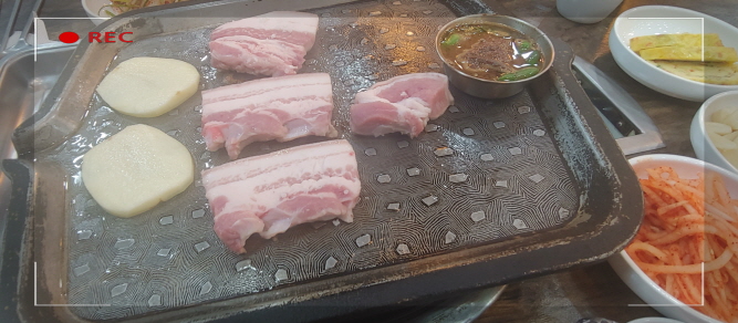 솔잎솔제주흑돈 이미지