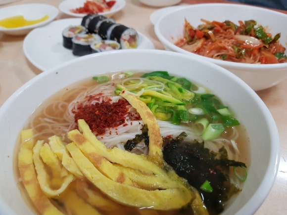 민이네김밥 이미지