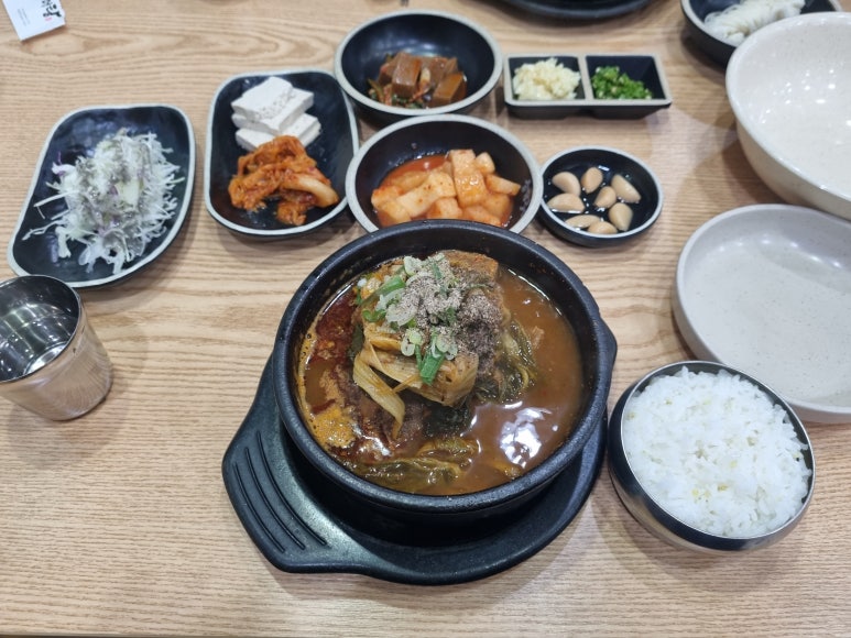 왕가뼈해장국&송담추어탕 이미지