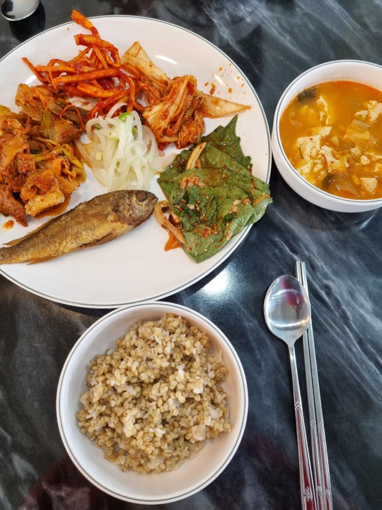 옥이네한식뷔페 이미지
