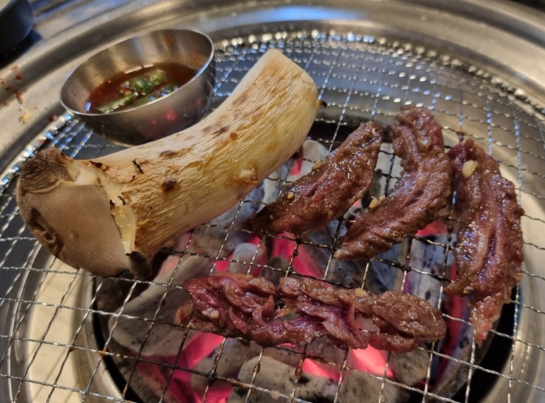 현아네양철구이 이미지