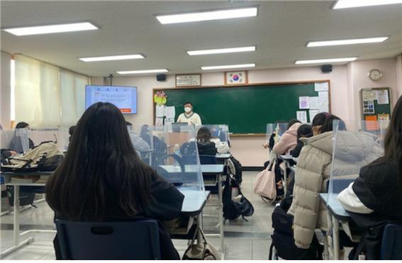 성신여자중학교 이미지