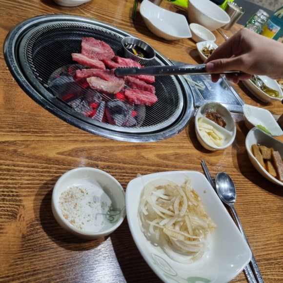 황소걸음식육식당 이미지