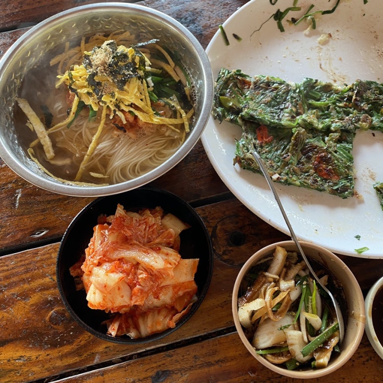 신흥잔치국수 이미지
