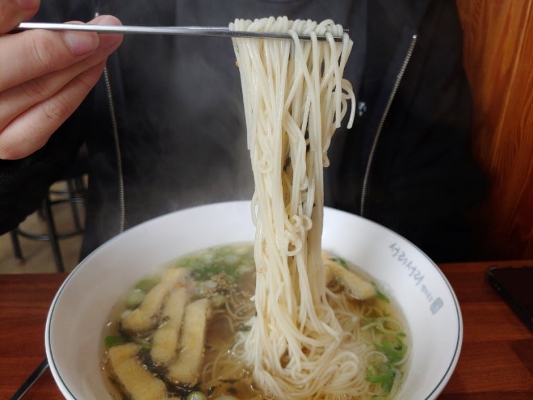서리서리멸치국수 이미지