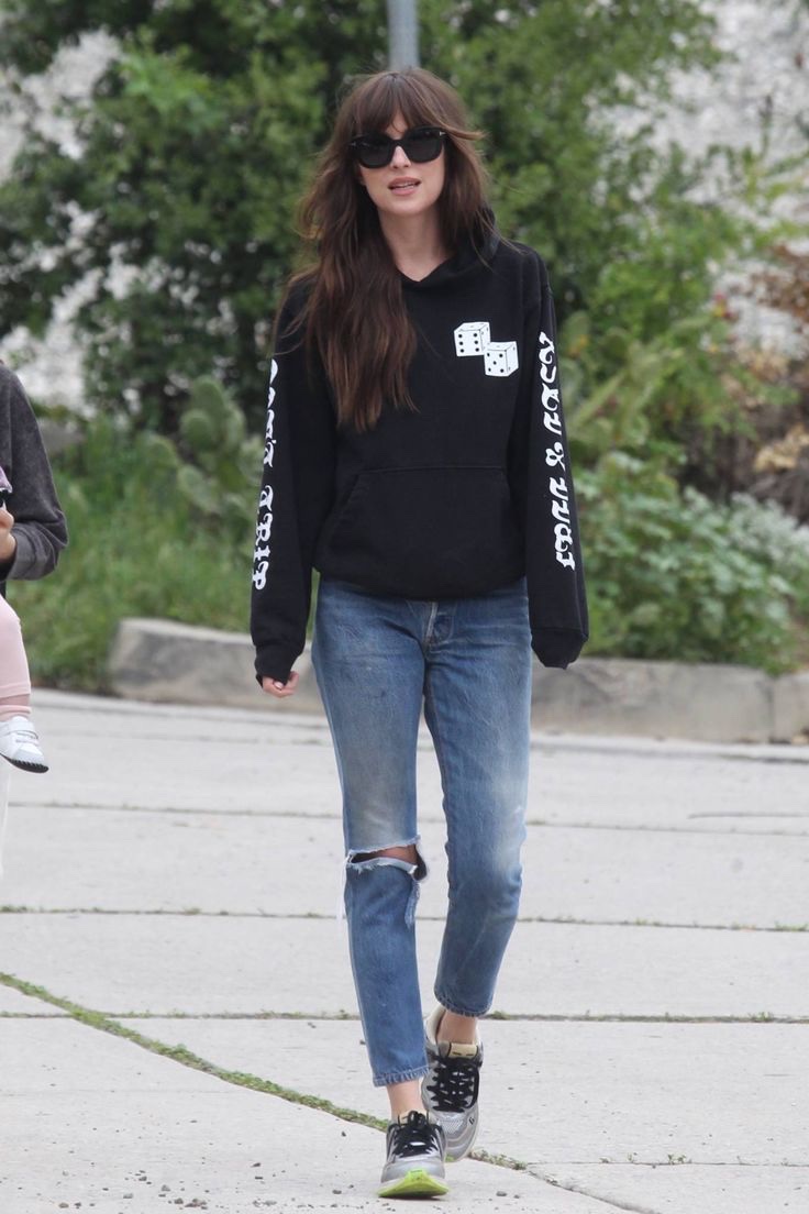셀럽 CELEB 이미지