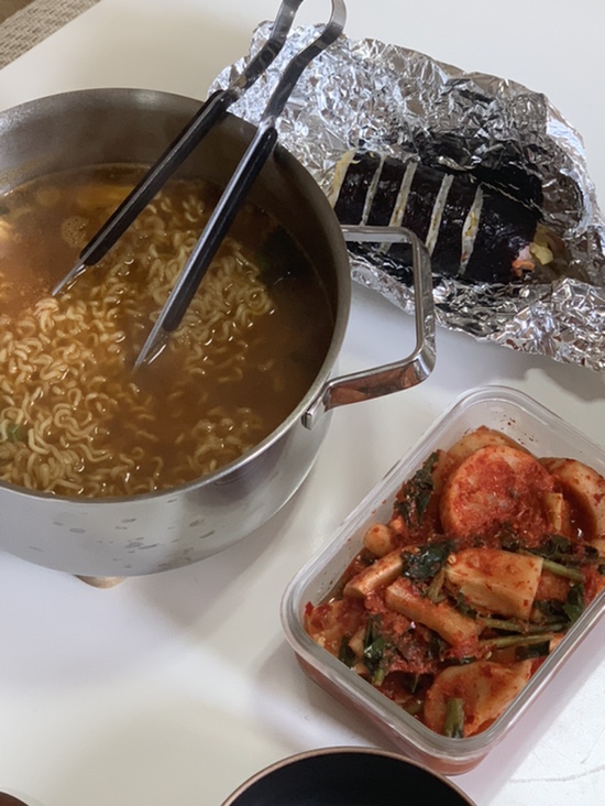 김고운김밥 이미지
