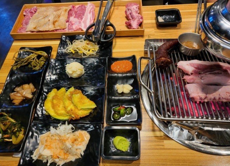 884숯불낭만돼지 이미지