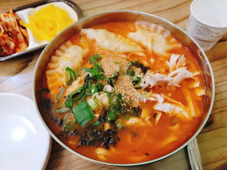 예가네닭칼국수 이미지