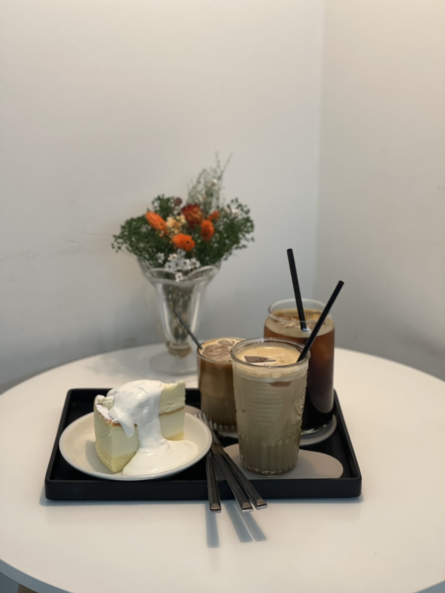 더라온카페 이미지