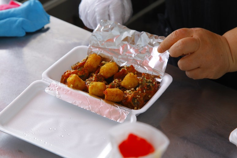 반할세천손만두 이미지